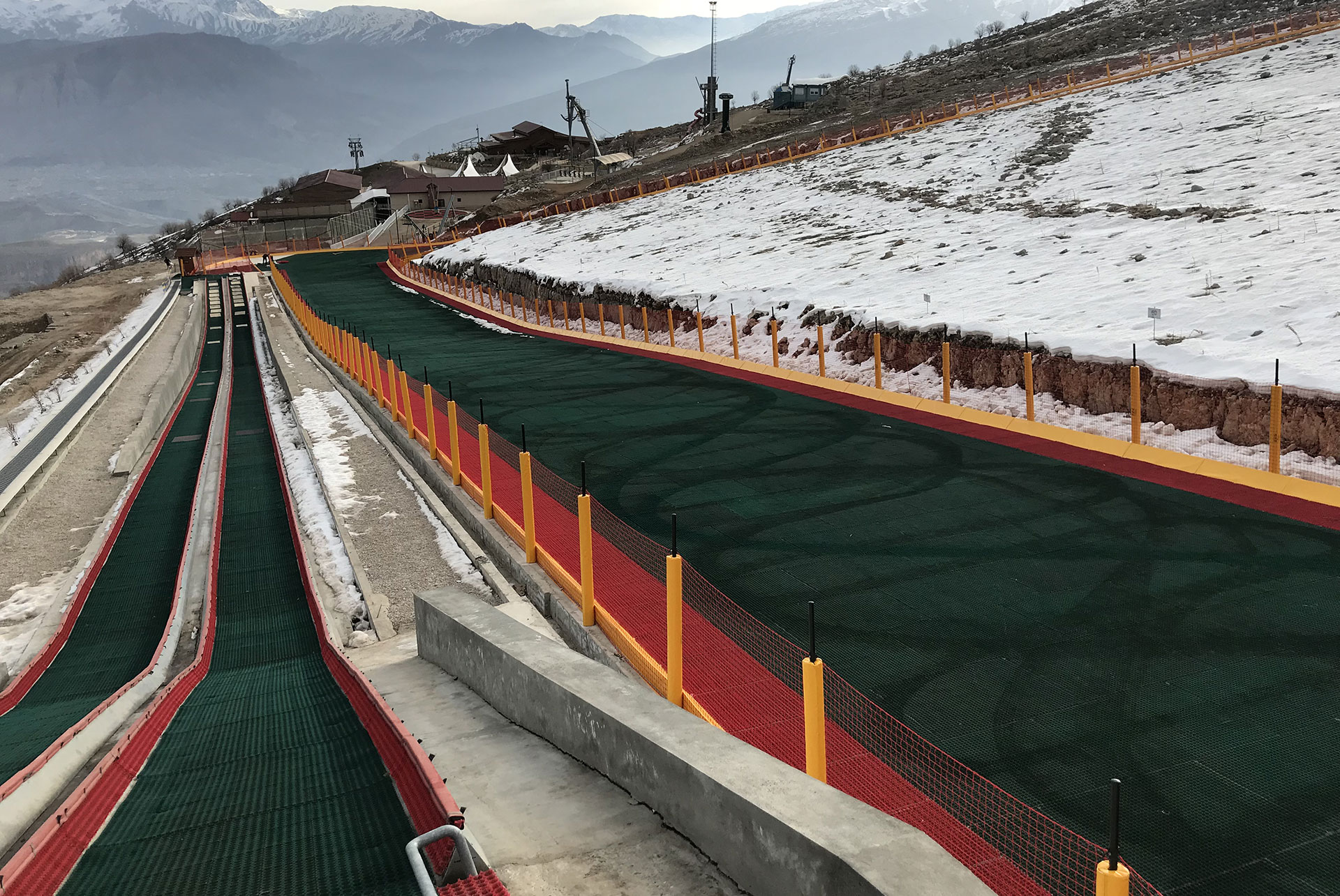 SKI SLOPES KOREK MOUNTAIN